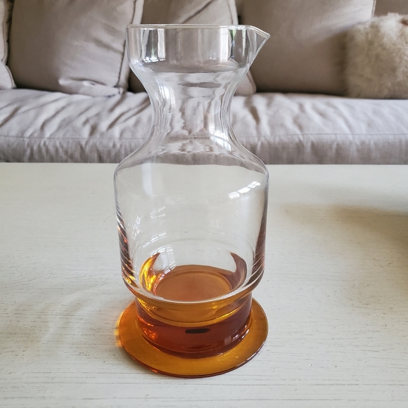 Vintage Amber Two Tone Crystal Carafe Pitcher Decanter 36oz. - Picture 2 of 2